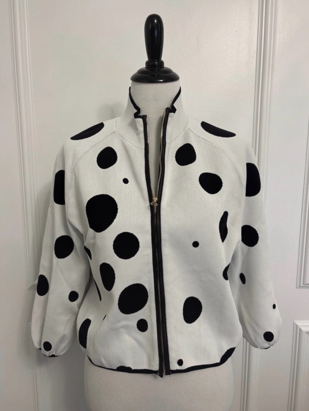 NWT Aleeza Paris Polka Dot Knit Bomber Jacket - Medium